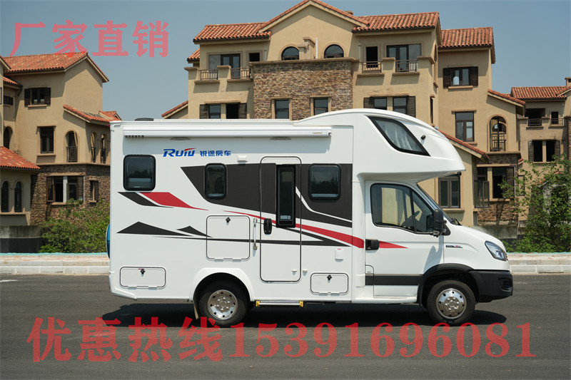 大通房車內(nèi)部圖片 首款大通T70房車實拍!2.0T+6AT四驅(qū)強悍,還能玩麻將